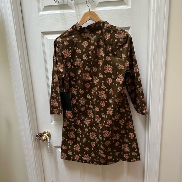 Tuckernuck Hazel Bouquet Corduroy Clifton V-neckline Mini Dress brown Medium - Picture 7 of 10
